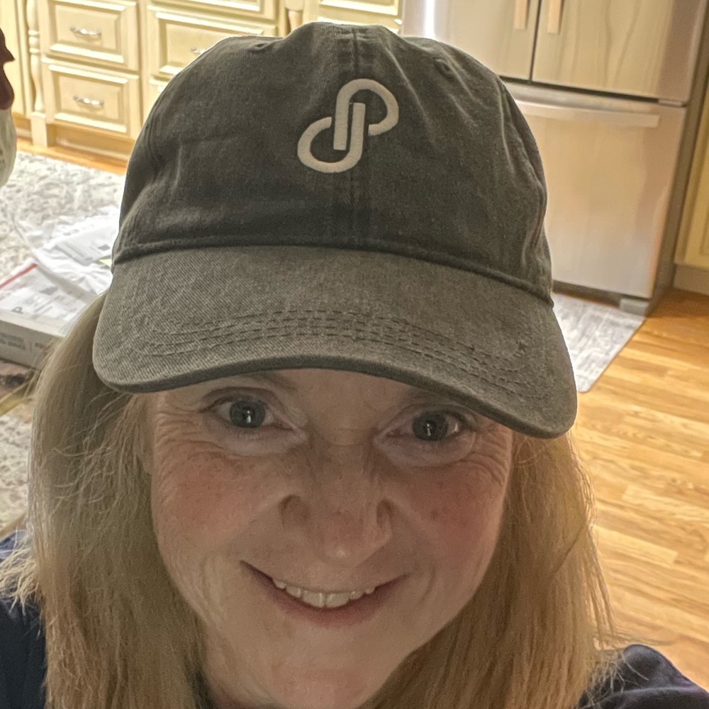 Meet your Posher, Beverly